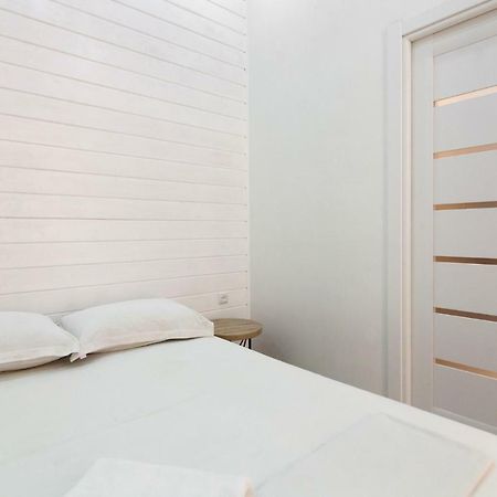 Leogrand One-Bedroom Apartments On Tugan-Baranovskogo 24 Львів Екстер'єр фото