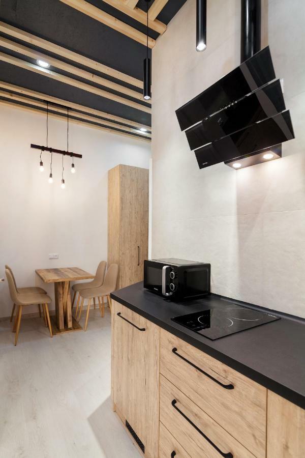 Leogrand One-Bedroom Apartments On Tugan-Baranovskogo 24 Львів Екстер'єр фото