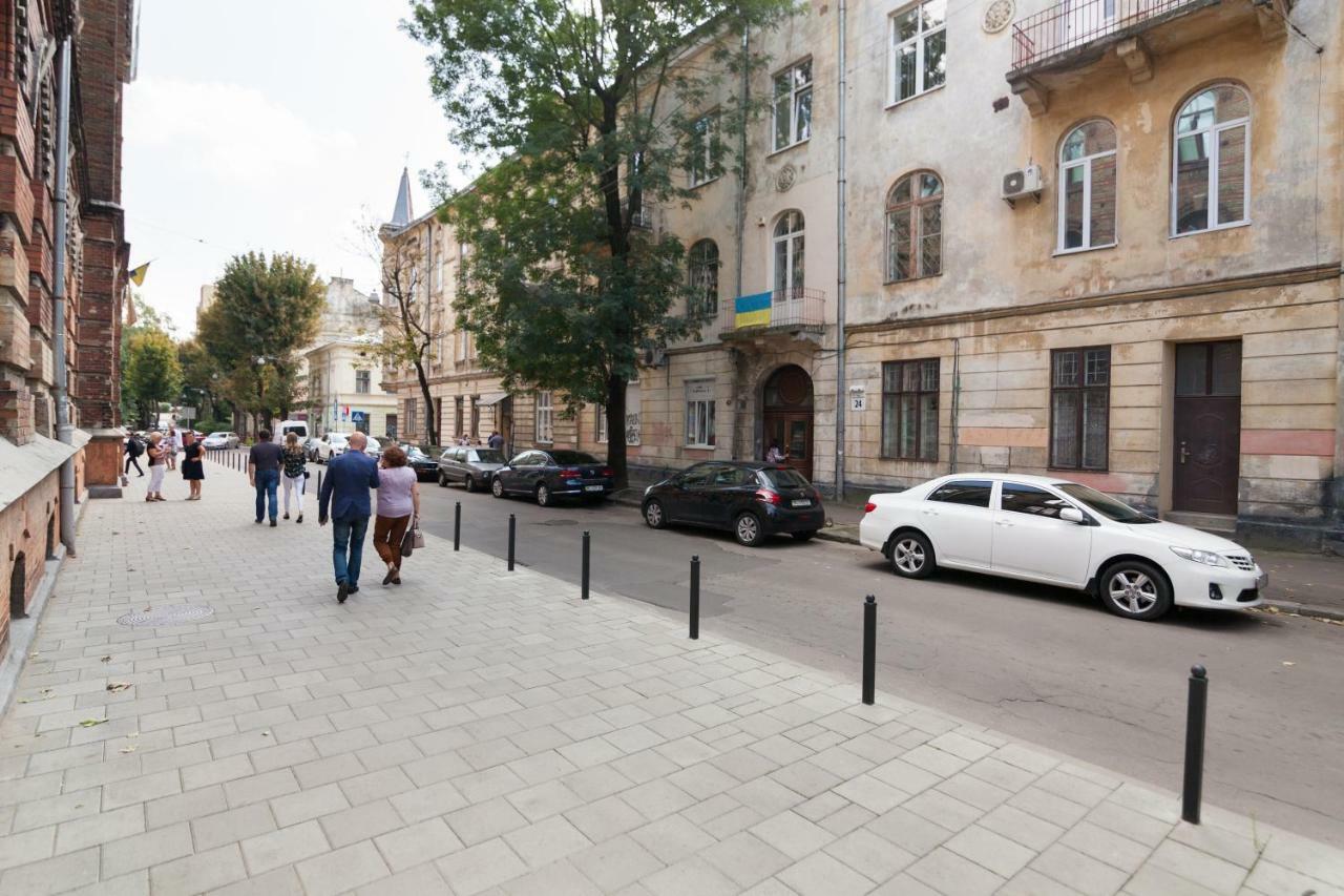Leogrand One-Bedroom Apartments On Tugan-Baranovskogo 24 Львів Екстер'єр фото