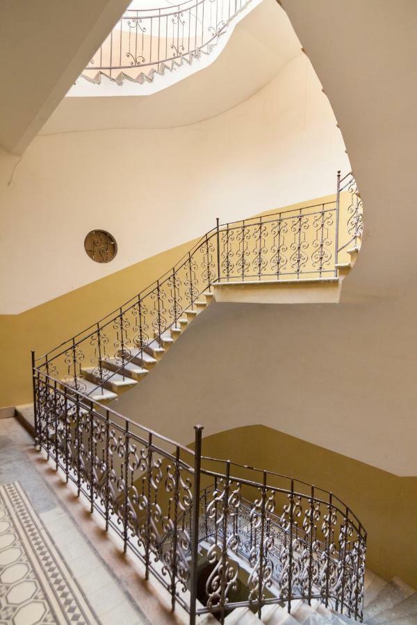 Leogrand One-Bedroom Apartments On Tugan-Baranovskogo 24 Львів Екстер'єр фото