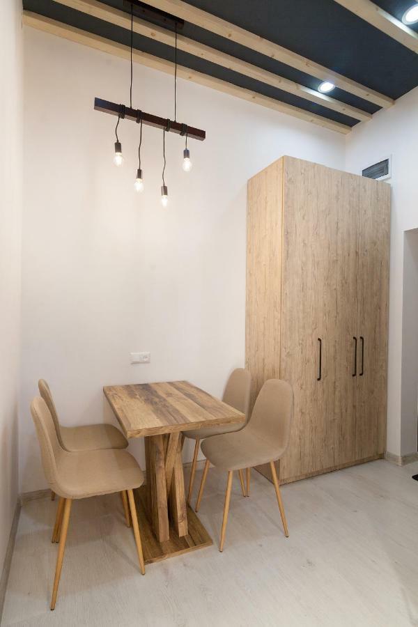 Leogrand One-Bedroom Apartments On Tugan-Baranovskogo 24 Львів Екстер'єр фото