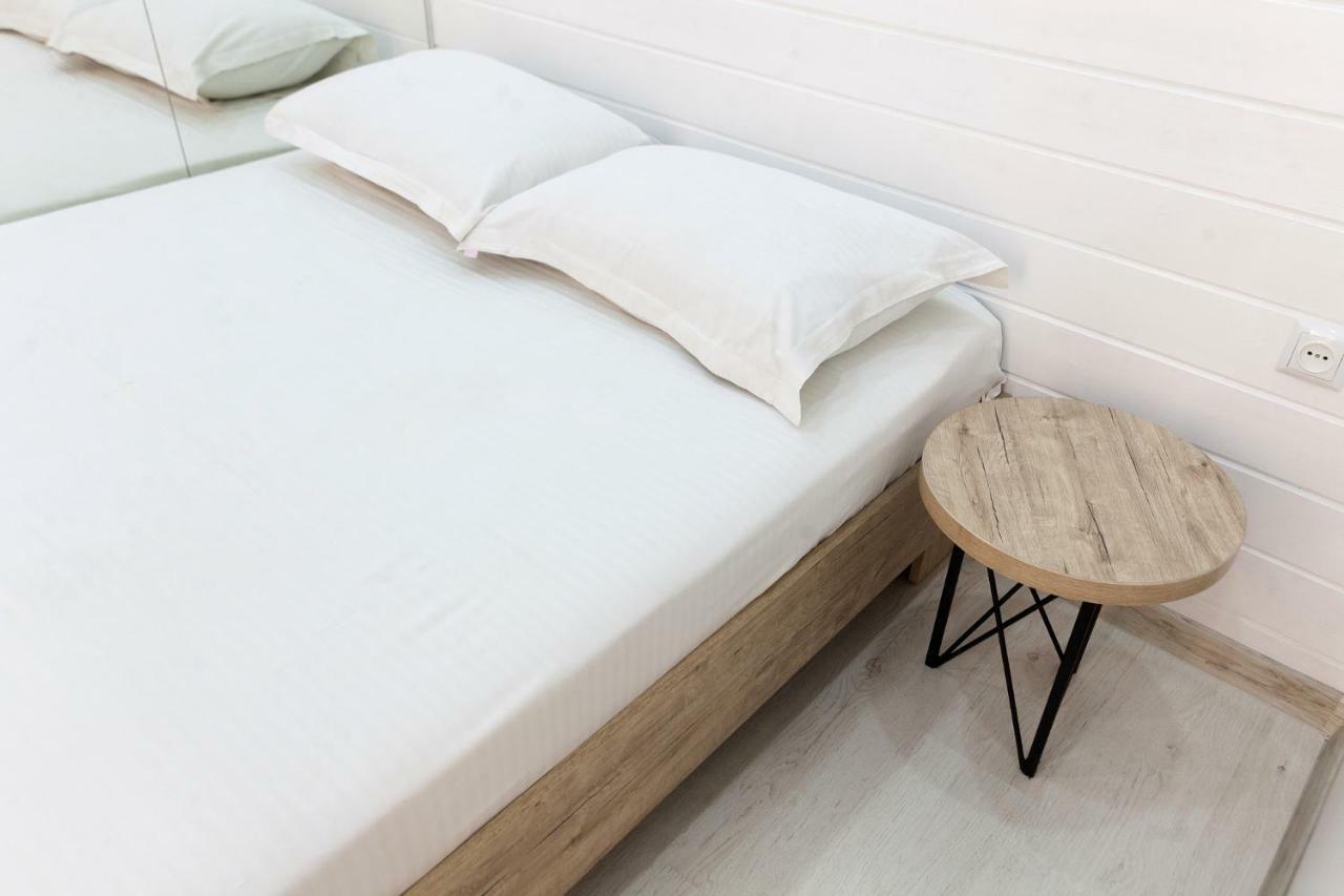 Leogrand One-Bedroom Apartments On Tugan-Baranovskogo 24 Львів Екстер'єр фото